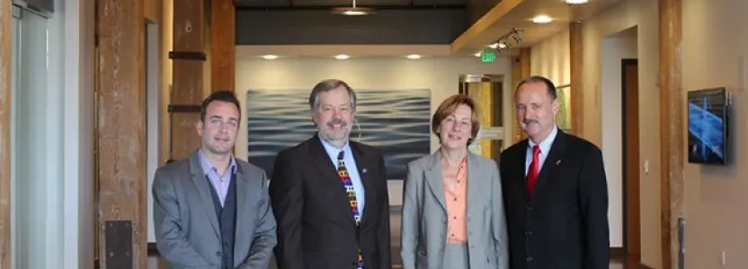 Swiss Consul General Visits Global Water Center