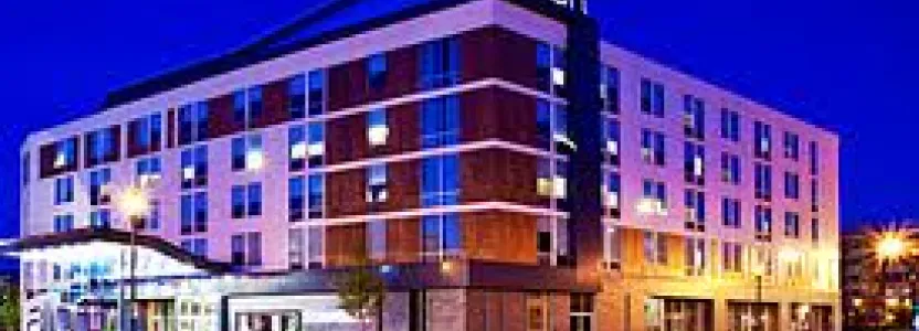 Aloft Milwaukee Among Nations Top Hotels